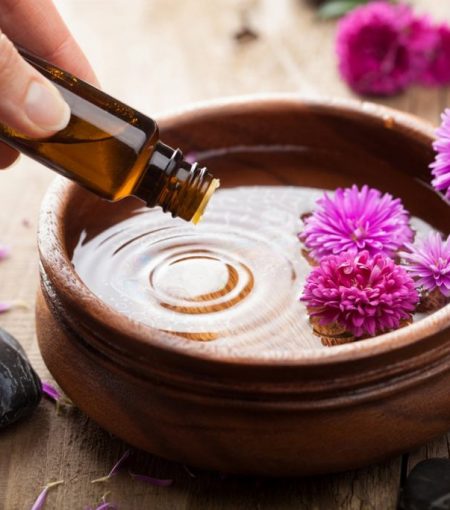 aromatherapy-1024x683 aromatherapy-1024x683